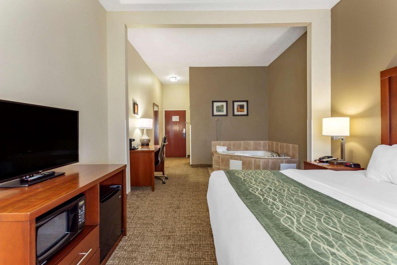 Comfort Inn & Suites Cave City Exterior foto