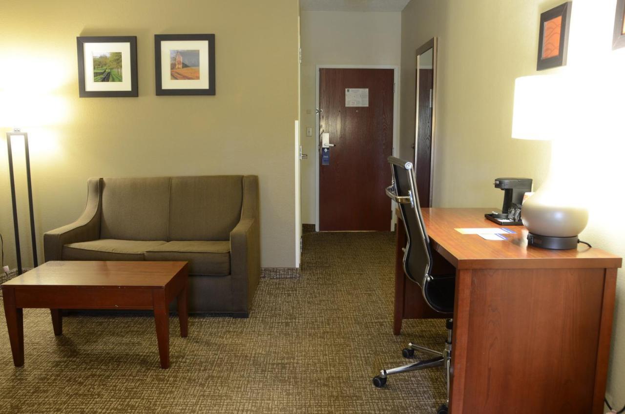 Comfort Inn & Suites Cave City Exterior foto